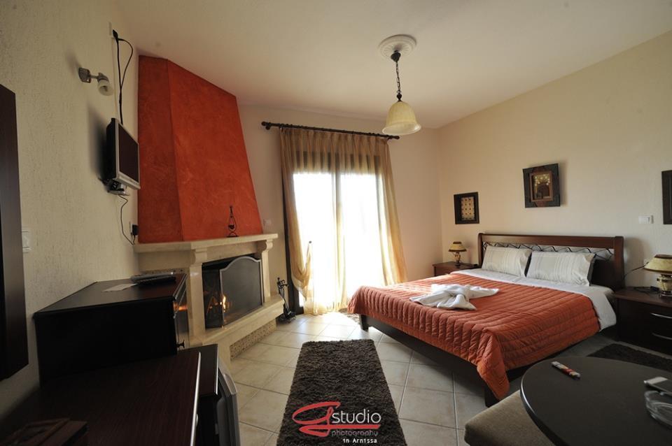 Guesthouse 4 Seasons Arnissa Экстерьер фото