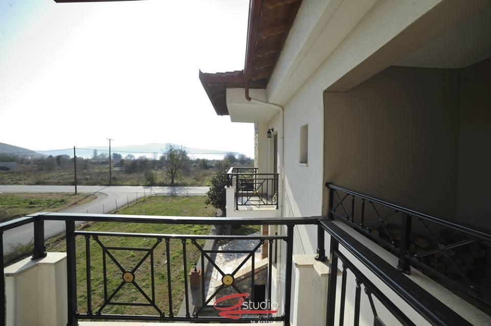 Guesthouse 4 Seasons Arnissa Экстерьер фото